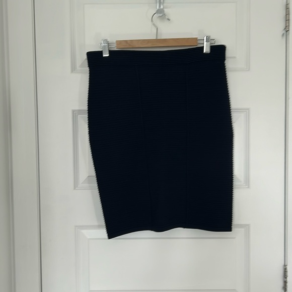 IVANKA TRUMP - pencil skirt ribbed navy blue mini size medium business bodycon - Picture 1 of 5